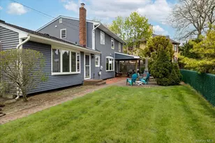 142 E Shore Dr, Massapequa, NY 11758 - Photo 22