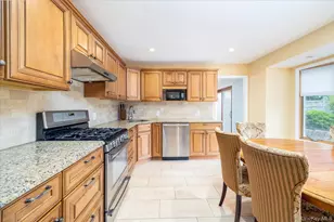 142 E Shore Dr, Massapequa, NY 11758 - Photo 16