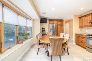 142 E Shore Dr, Massapequa, NY 11758 - Photo 6