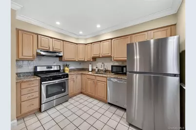 68 Bon Aire Circle #P11, Suffern, NY 10901 - Photo 16