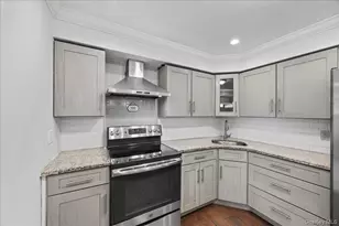 56-25 226th St, Oakland Gardens, NY 11364 - Photo 16