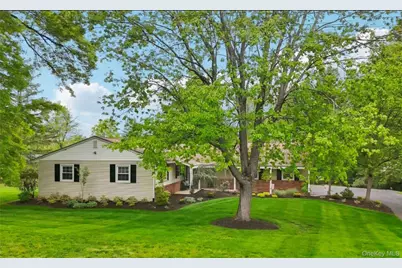 7 Glenmere Road, New City, NY 10956 - Photo 2