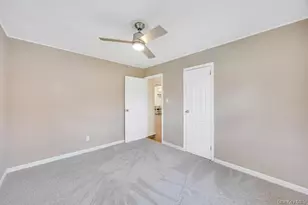31 Indiana St, Hicksville, NY 11801 - Photo 14