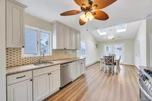 31 Indiana St, Hicksville, NY 11801 - Photo 2