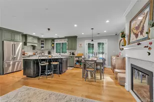 9 Winding Way, Sea Cliff, NY 11579 - Photo 4