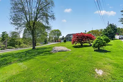 31 Brookdale Road, Mahopac, NY 10541 - Photo 4