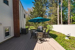 23 Clearbrook Dr, Smithtown, NY 11787 - Photo 30