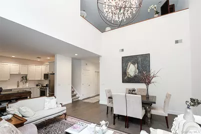 701 Balfour Place, Melville, NY 11747 - Photo 4
