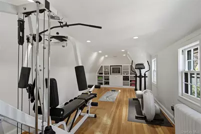 449 Pelham Manor Road, Pelham, NY 10803 - Photo 22