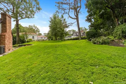 449 Pelham Manor Road, Pelham, NY 10803 - Photo 30