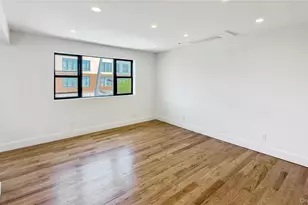 31-04 28th Ave, Astoria, NY 11102 - Photo 32