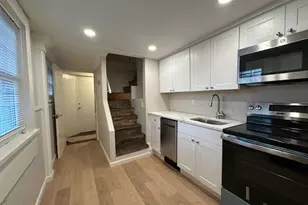 81 New St, Huntington, NY 11743 - Photo 4