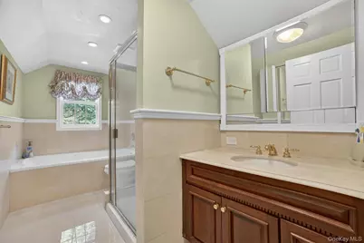 110 Park Drive, Eastchester, NY 10709 - Photo 36