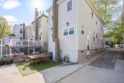 2839 Wellman Avenue, Bronx, NY 10461 - Photo 22