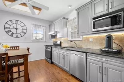 2839 Wellman Avenue, Bronx, NY 10461 - Photo 12