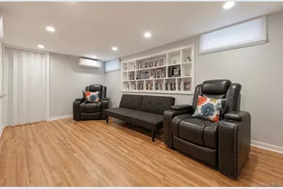 768 Edward Street, Baldwin, NY 11510 - Photo 8