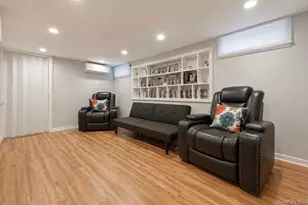 768 Edward St, Baldwin, NY 11510 - Photo 8