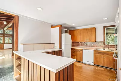 59 Shad Road W, Pound Ridge, NY 10576 - Photo 6