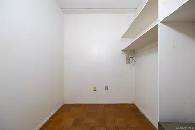 160 Academy Street #1E, Poughkeepsie, NY 12601 - Photo 12