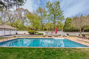 138 Cambon Ave, Saint James, NY 11780 - Photo 10