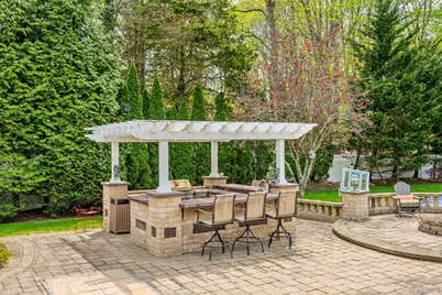 138 Cambon Avenue, Saint James, NY 11780 - Photo 6