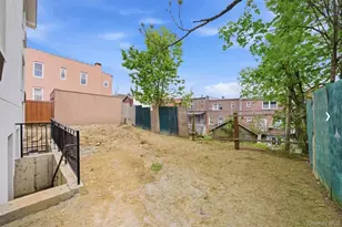 955 E 229th St, Bronx, NY 10466 - Photo 26