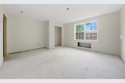 955 E 229th Street, Bronx, NY 10466 - Photo 34