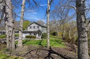 77 Bullard St, Mastic, NY 11950 - Photo 42