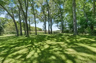 910 New Suffolk Ave, Mattituck, NY 11952 - Photo 24
