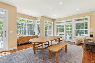 910 New Suffolk Ave, Mattituck, NY 11952 - Photo 12