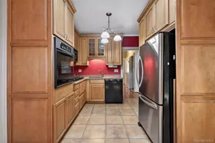 32-30 190th St, Flushing, NY 11358 - Photo 12