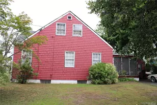 361 Walton St, West Hempstead, NY 11552 - Photo 4