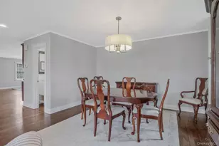512 Heathcliff Dr, Seaford, NY 11783 - Photo 20