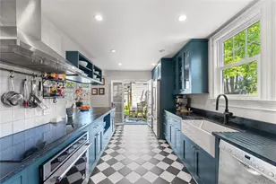81 Walgrove Ave, Dobbs Ferry, NY 10522 - Photo 14
