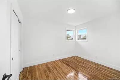 51 Stephen Street, Levittown, NY 11756 - Photo 20
