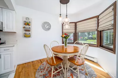 80 Doncaster Road, Malverne, NY 11565 - Photo 10