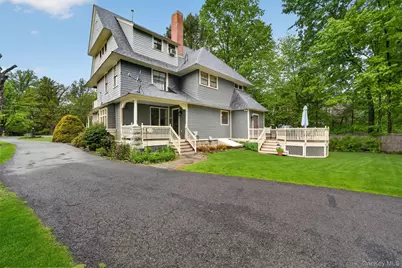 26 Maple Avenue, Warwick, NY 10990 - Photo 2