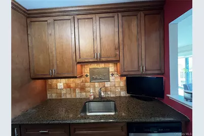 14 Skyline Drive #15, Fishkill, NY 12524 - Photo 12