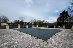 14 Skyline Dr, Fishkill, NY 12524 - Photo 30