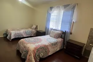 70 Massachusetts Ave, Bay Shore, NY 11706 - Photo 24