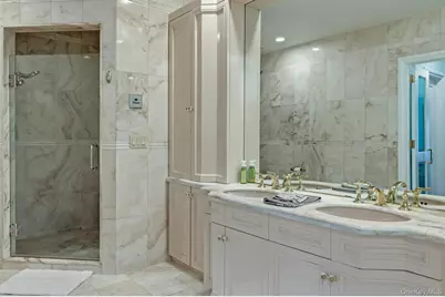 10 Fox Meadow Lane, Lloyd Harbor, NY 11743 - Photo 18