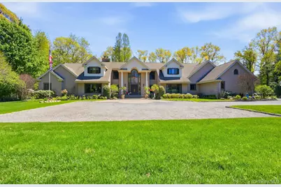 10 Fox Meadow Lane, Lloyd Harbor, NY 11743 - Photo 1