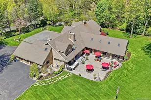 10 Fox Meadow Ln, Lloyd Harbor, NY 11743 - Photo 6