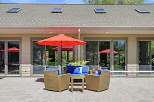 10 Fox Meadow Ln, Lloyd Harbor, NY 11743 - Photo 8
