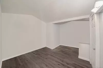 78 Division Street, Holtsville, NY 11742 - Photo 18