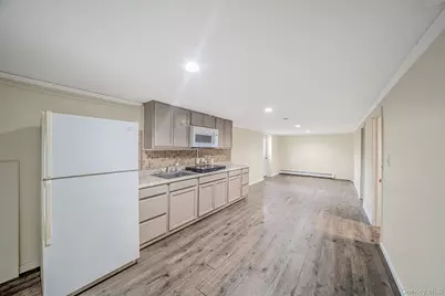 78 Division Street, Holtsville, NY 11742 - Photo 24