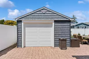 122 Mckinley Ave, North Bellmore, NY 11710 - Photo 24