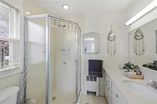1970 Brook Park Dr, Merrick, NY 11566 - Photo 22