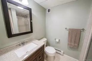 222 Jamaica Ave, Medford, NY 11763 - Photo 36