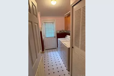 4 Delray Circle, Poughkeepsie, NY 12603 - Photo 8